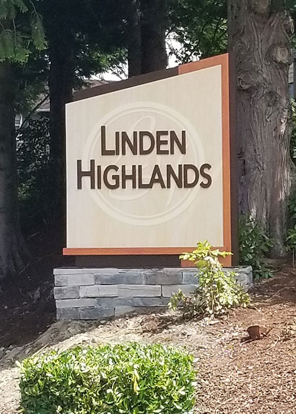 Linden Highlands apartments sign in Shoreline, Washington