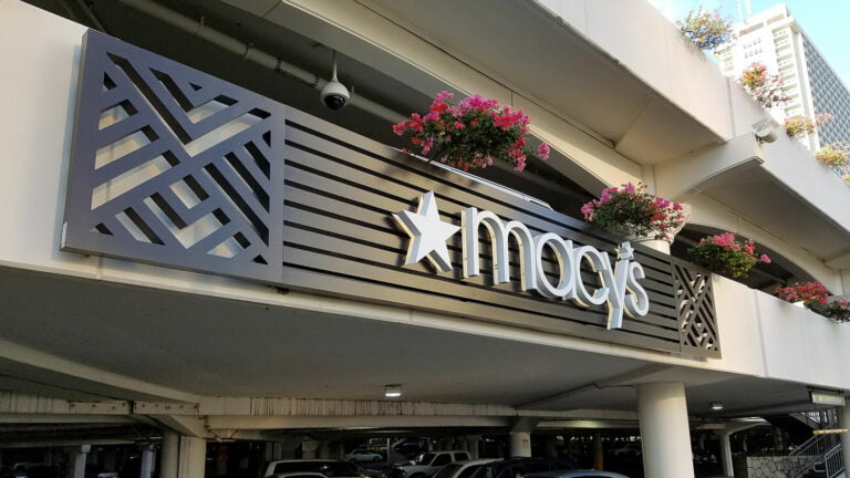 Macy's custom decorative building sign in Hawaii