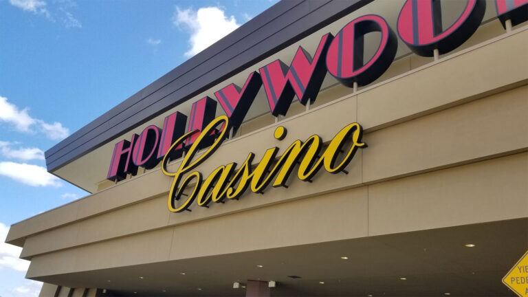 Hollywood Casino sign installation in Jamul California by New Image Creative